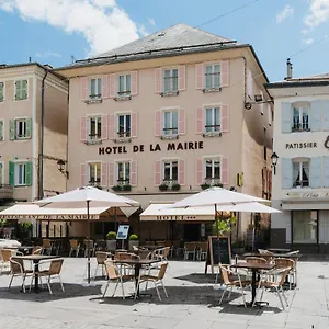 Hotel Logis - De La Mairie Embrun