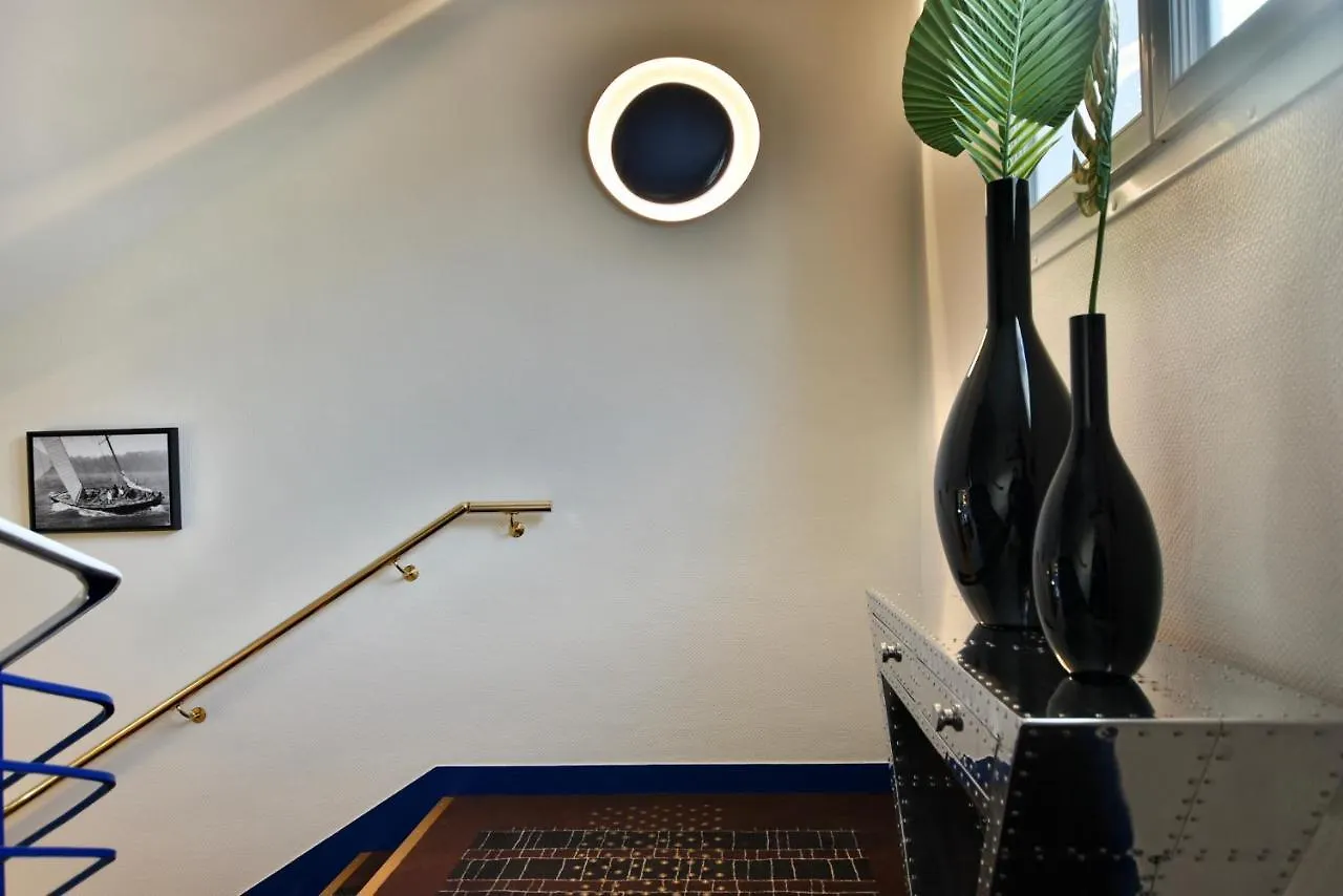 Hôtel Escale Oceania Lorient 3*,